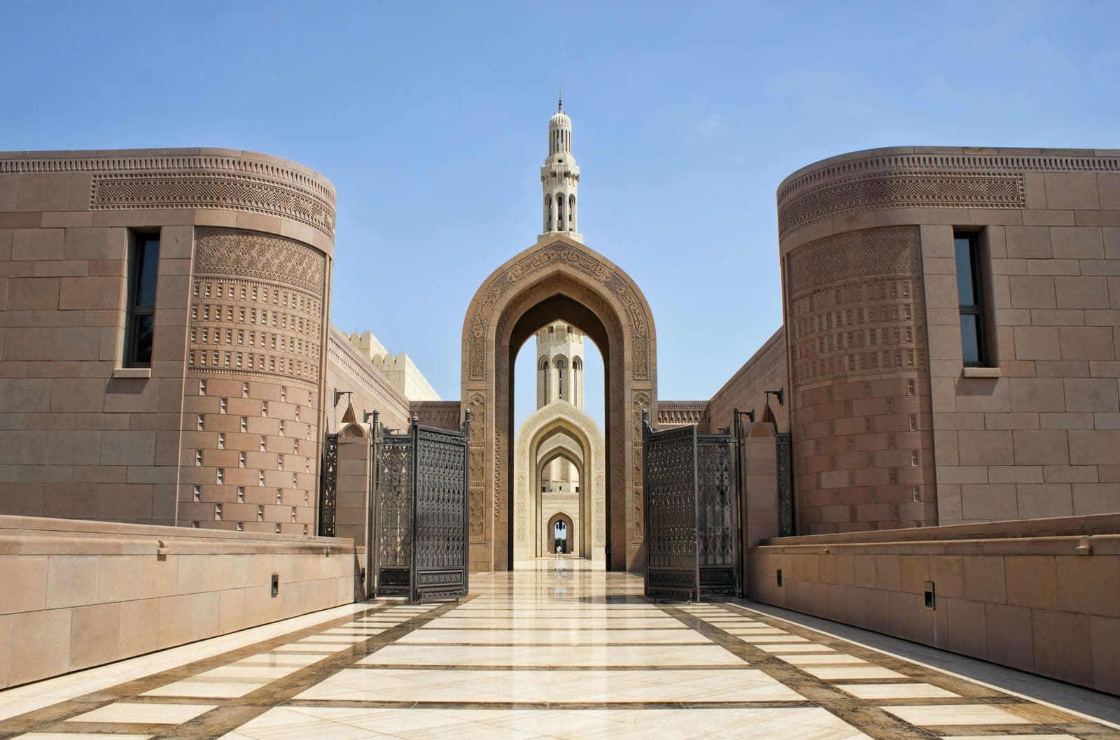 Découvrez Oasis Trails, votre tour-opérateur à Oman