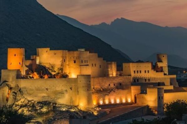 Oman Silk Route: 7 Days of Forts, Mountains & Desert Adventure